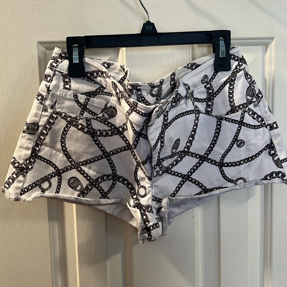 Michael Kors mini denim shorts white with print size 4 / small